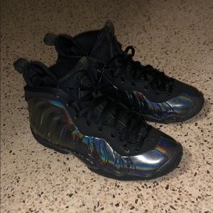 Nike Foamposite Grade School 'Legion Green'